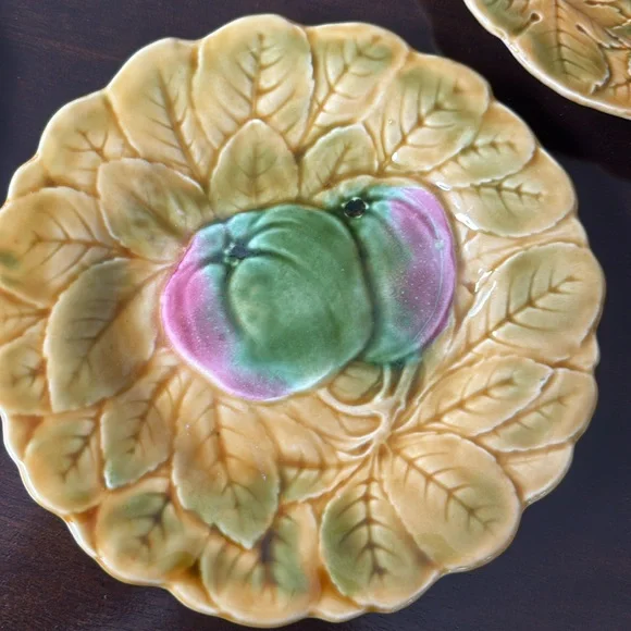 Sarreguemines Majolica Plates  7-1/2" set of 7 - Picture 6 of 12